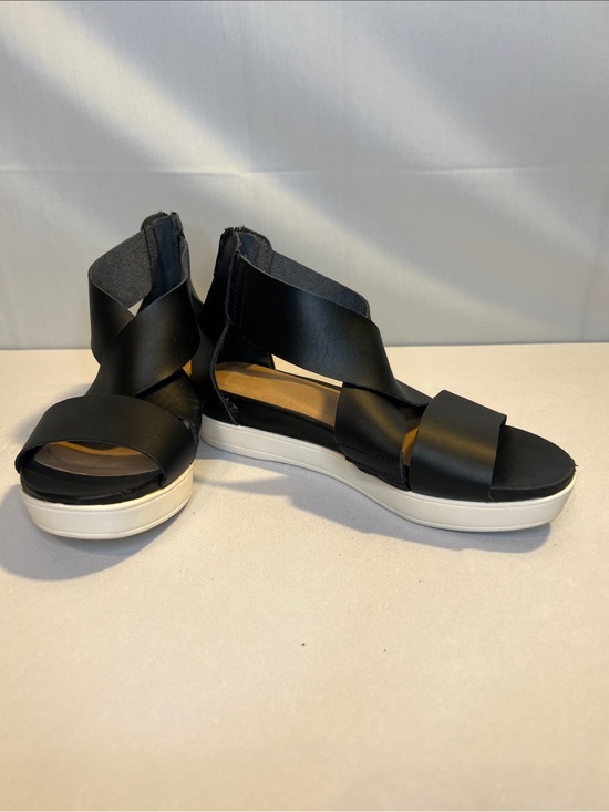 Universal Thread Shoes - Universal Thread Black and White Platform Crossband Sandals